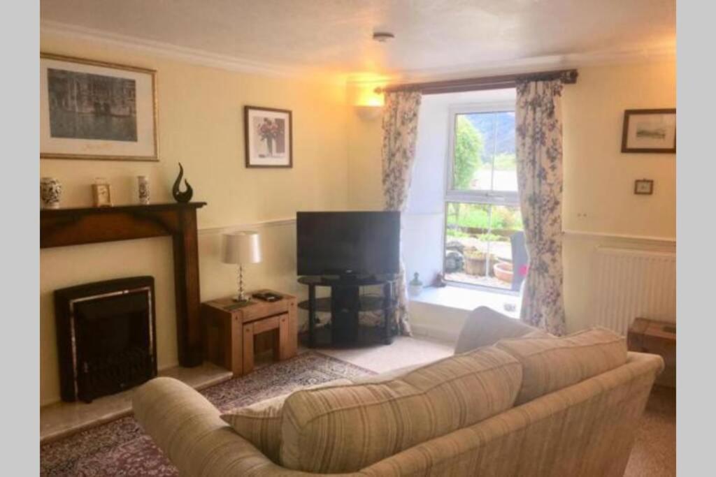 Twostones Self Catering Cottage Arrochar Eksteriør bilde