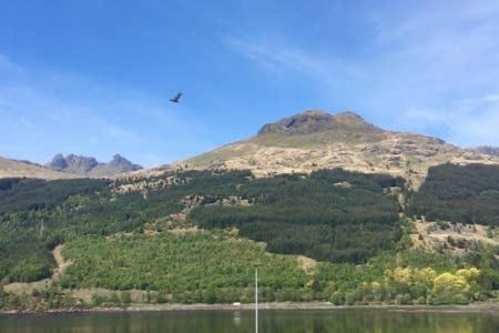 Twostones Self Catering Cottage Arrochar Eksteriør bilde